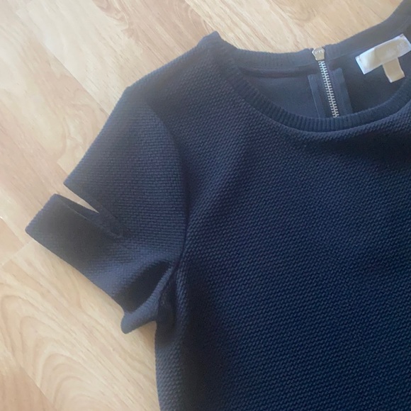 MICHAEL KORS SHIFT DRESS - Picture 3 of 5